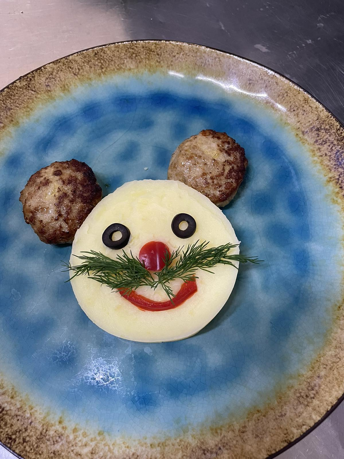 Веселий Маус