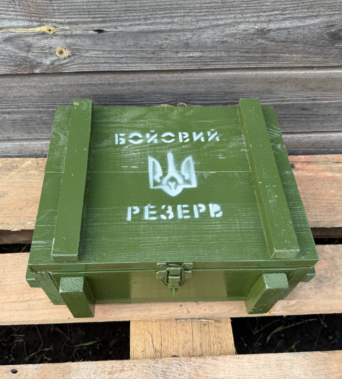 Подарунковий набір Бойовий Резерв Граната з чарками у ящику для чоловіка, військового, побратима, командира, товарища